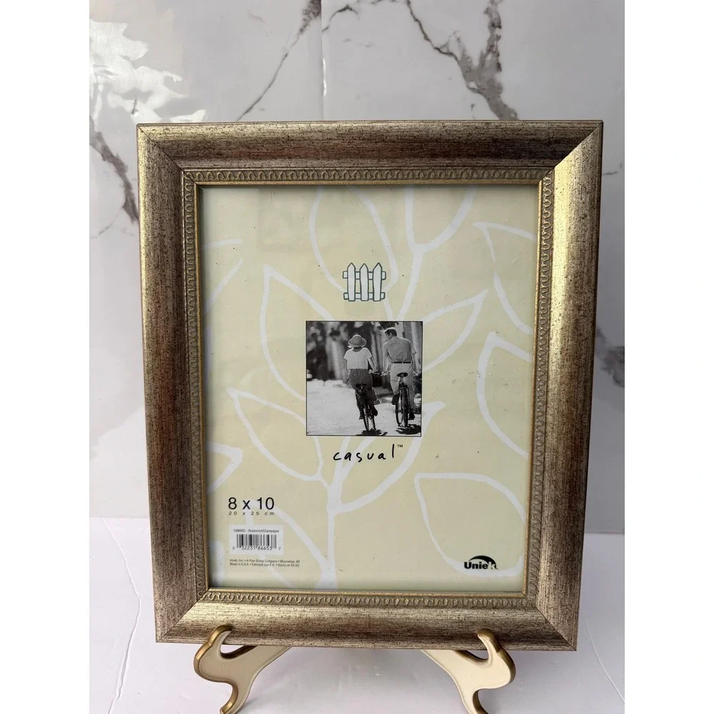 Vintage Uniek Casual 8x10 Picture Frame Champagne Silver Metallic Beaded Border